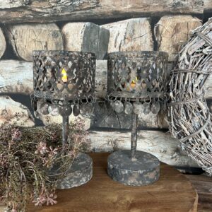 Kandelaar Amira antiek grijs H22cm